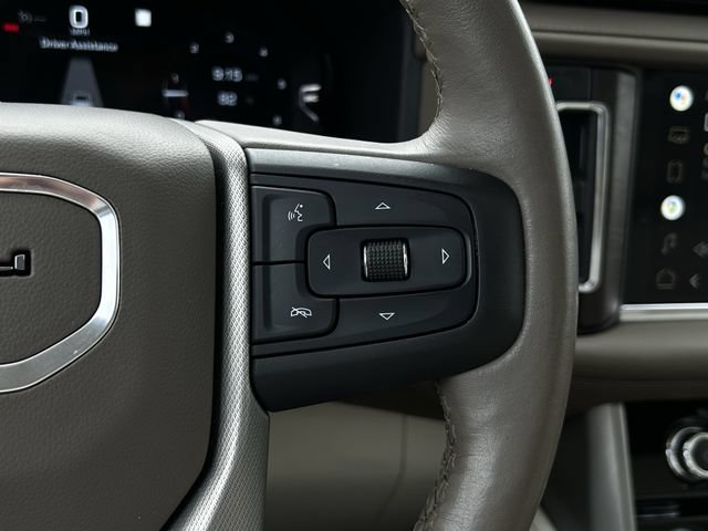 Used 2022 GMC Yukon Denali AWD/4WD image 16