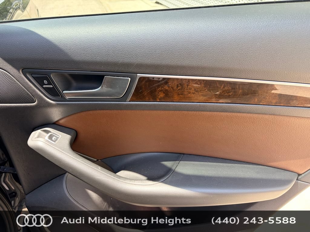 Used 2016 Audi Q5 2.0T Premium Plus w/ Technology Package AWD/4WD image 29