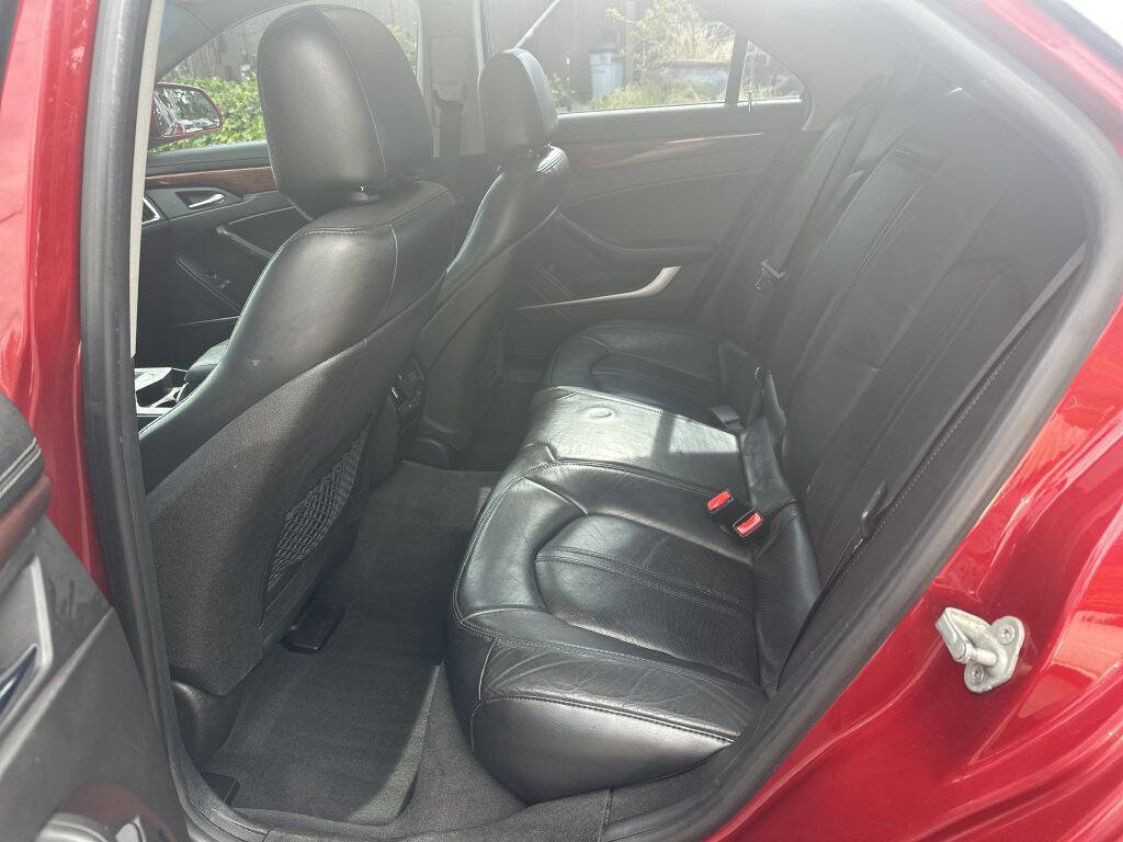 Used 2010 Cadillac CTS Premium image 13