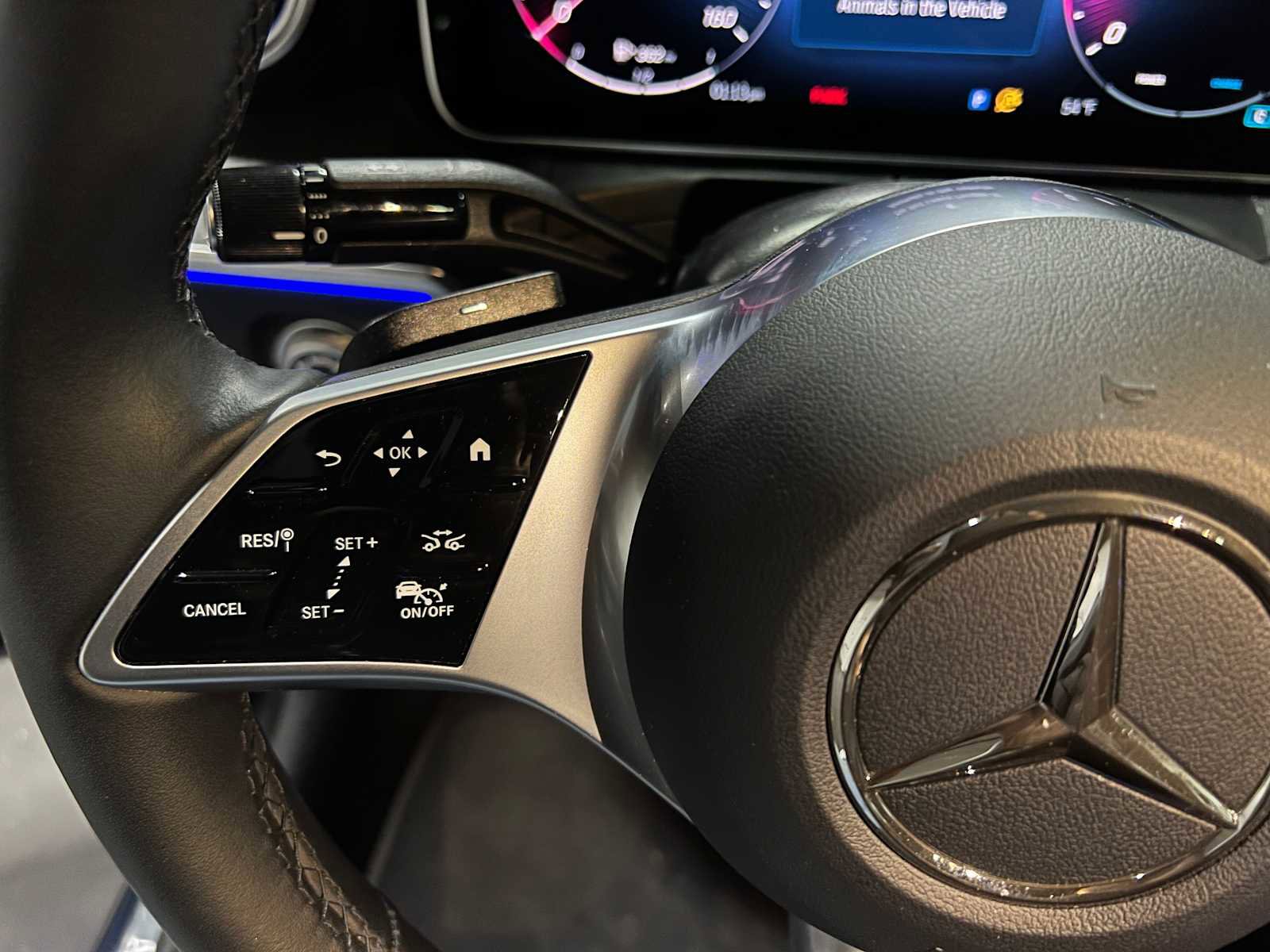 Certified 2025 Mercedes-Benz C 300 4MATIC Sedan image 28