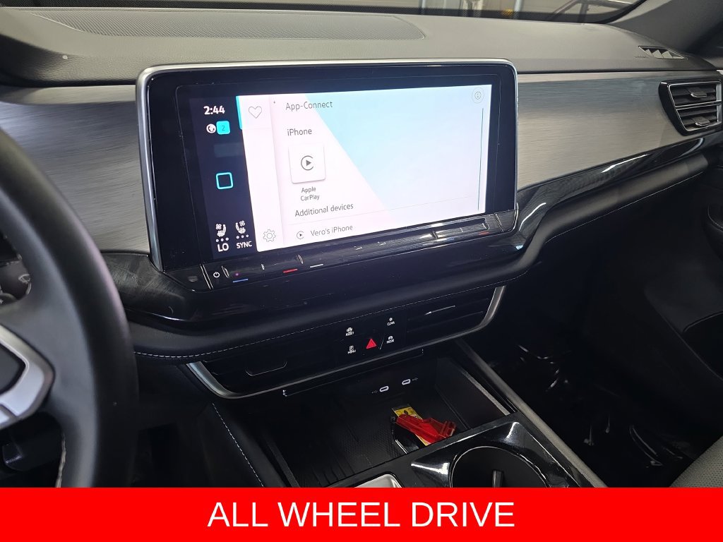 Used 2025 Volkswagen Atlas Cross Sport SE AWD/4WD image 21