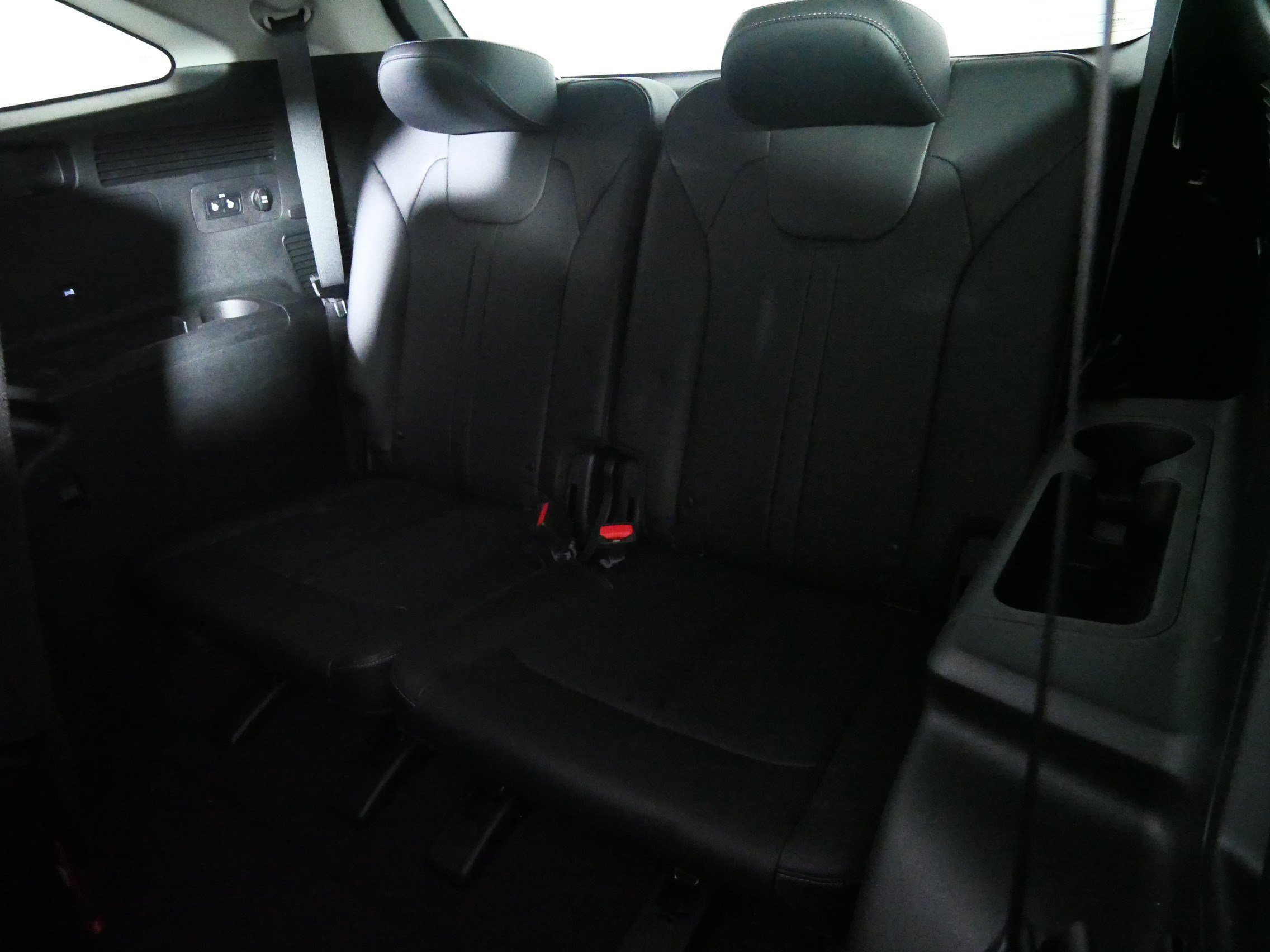 Used 2022 Kia Sorento S AWD/4WD image 33