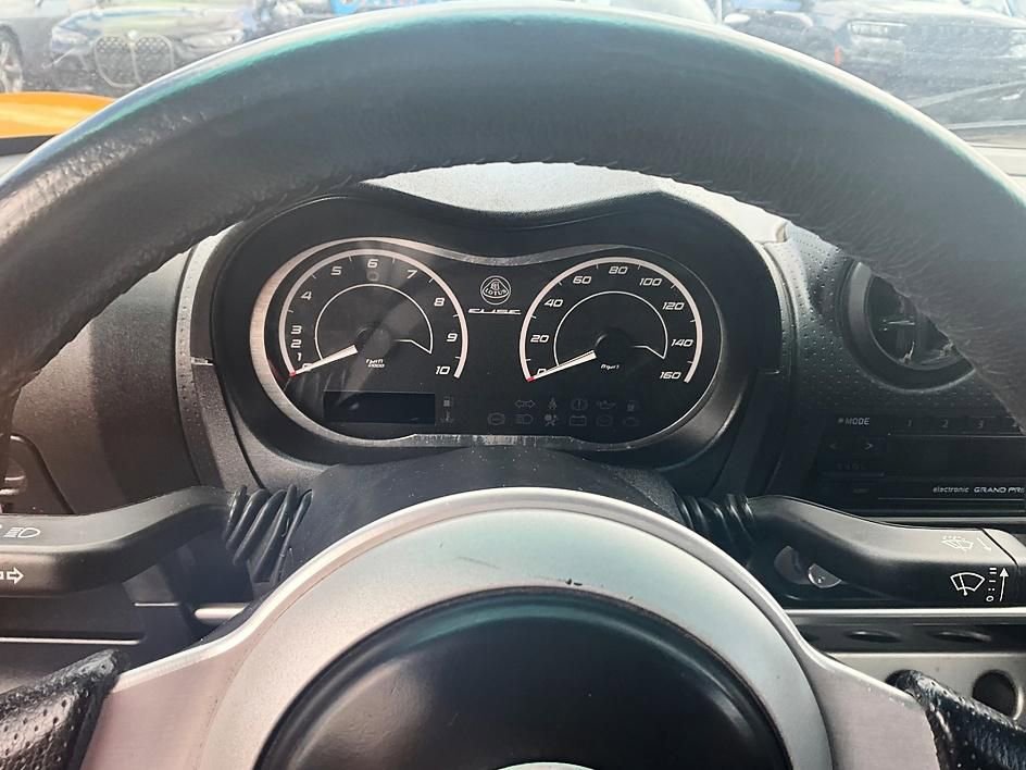 Used 2005 Lotus Elise RWD image 14