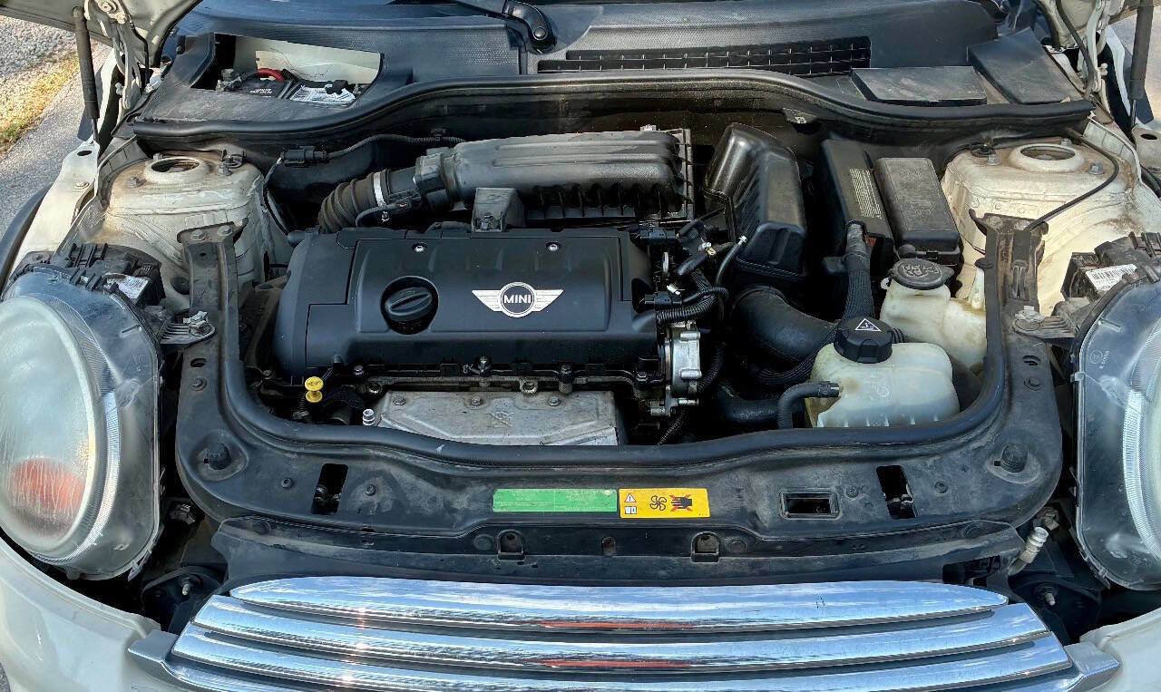 Used 2011 MINI Cooper Hardtop image 22