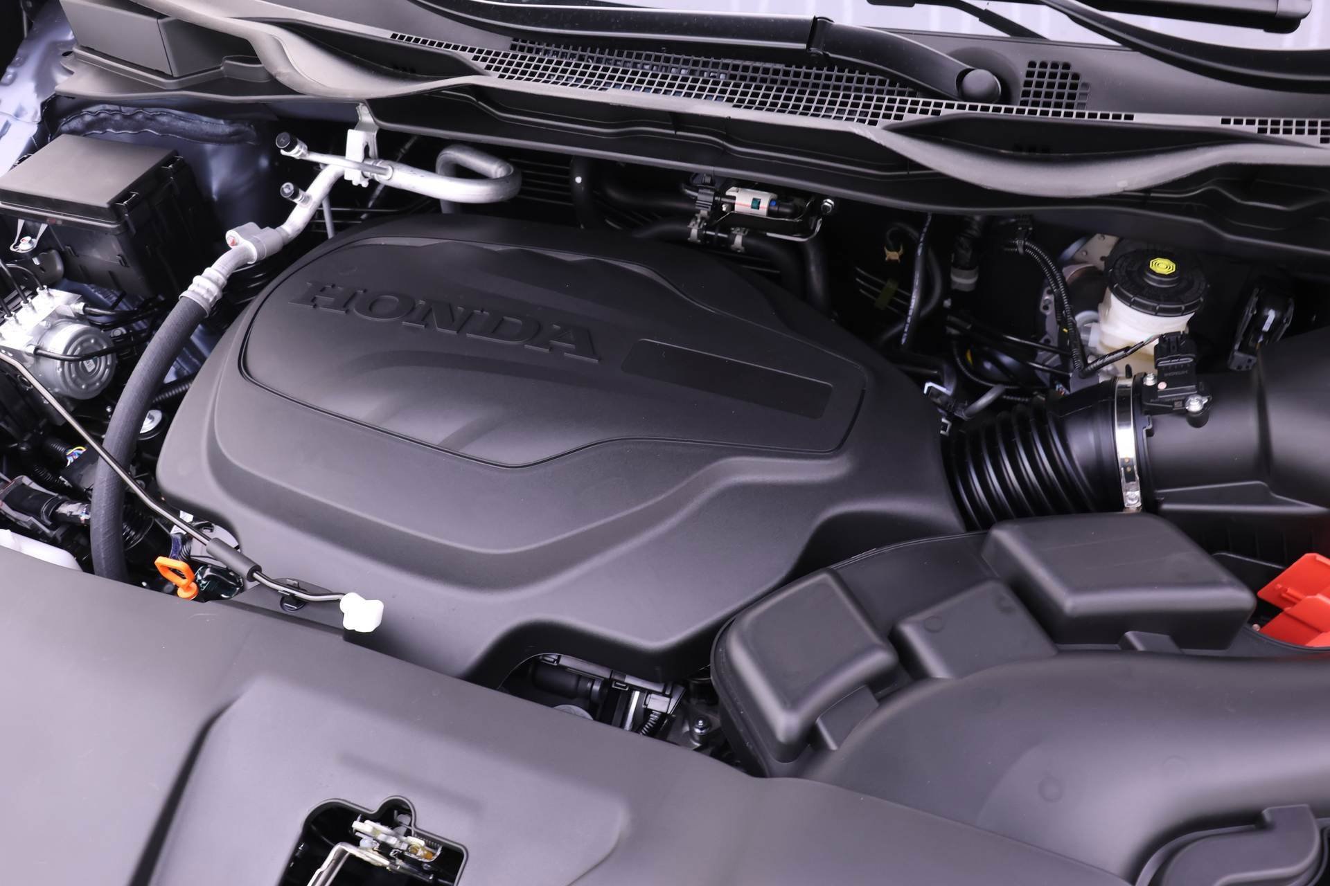 New 2026 Honda Odyssey Touring image 16