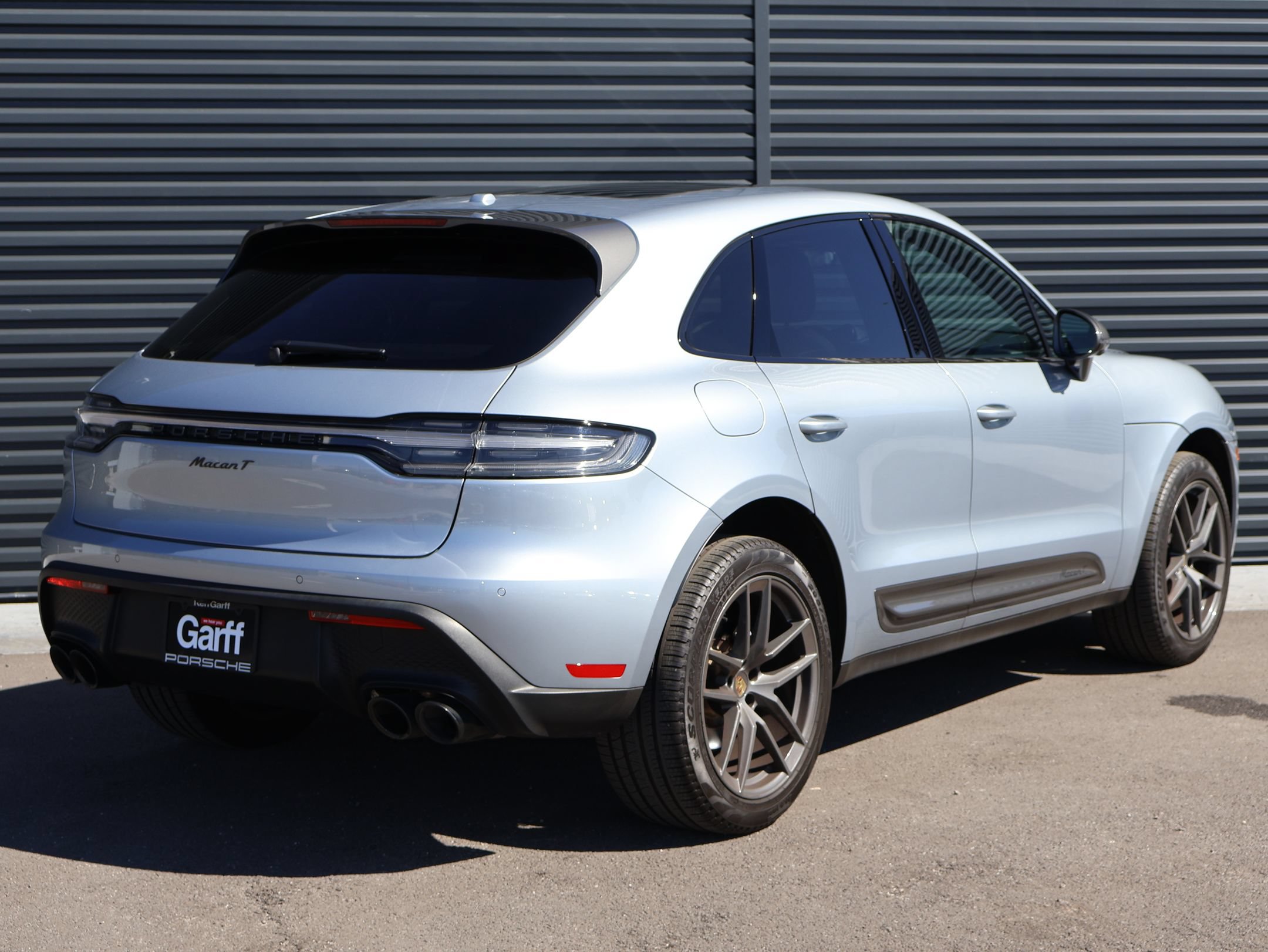 Certified 2024 Porsche Macan Turbo AWD/4WD image 10