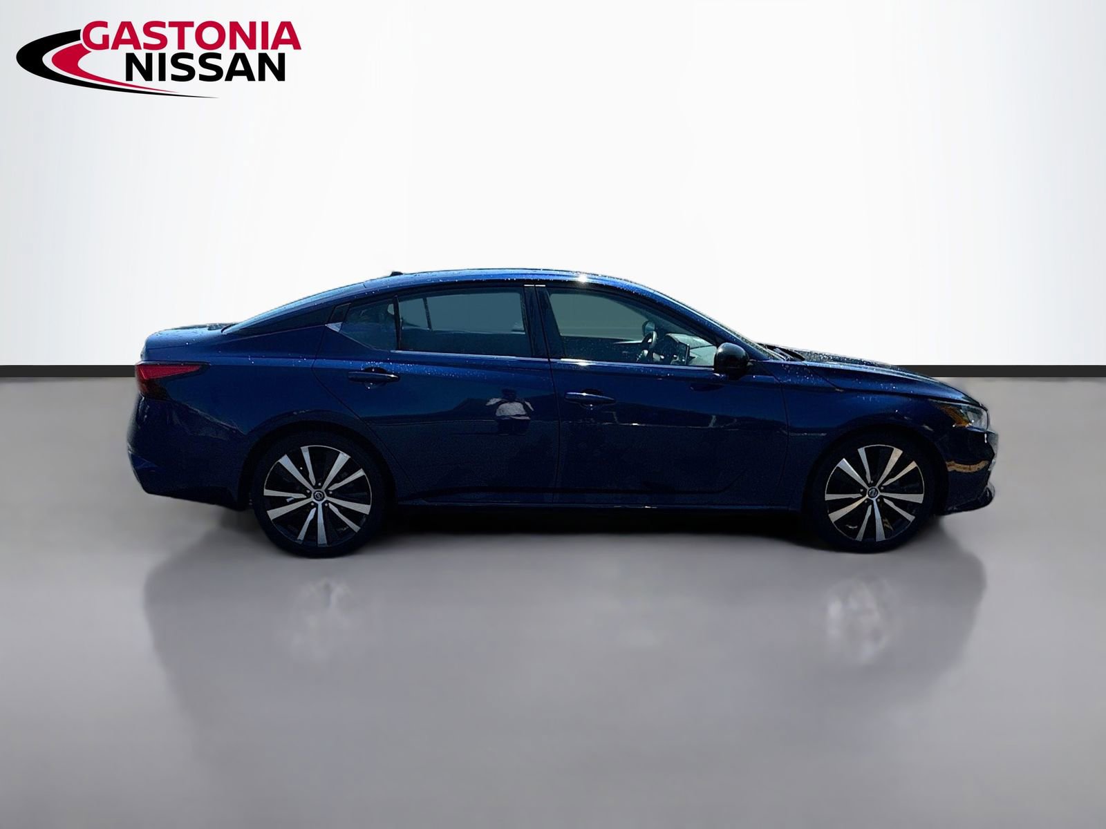Used 2020 Nissan Altima 2.5 SR FWD image 10