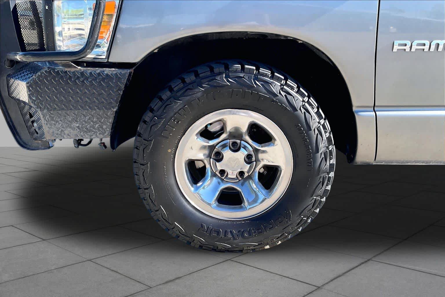 Used 2007 Dodge Ram 1500 Truck SLT RWD image 10