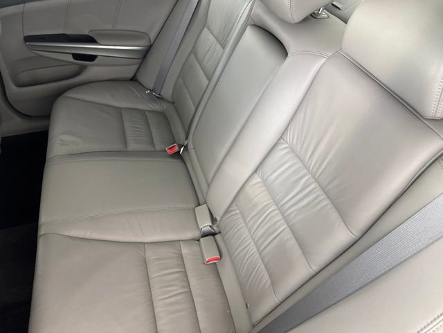 Used 2010 Honda Accord EX-L image 24