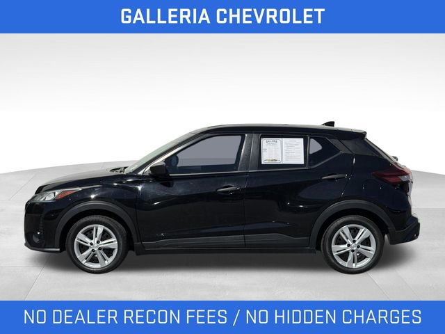 Used 2021 Nissan Kicks S image 4