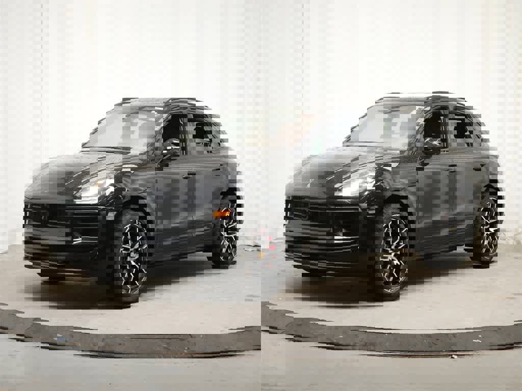 New 2025 Porsche Macan S