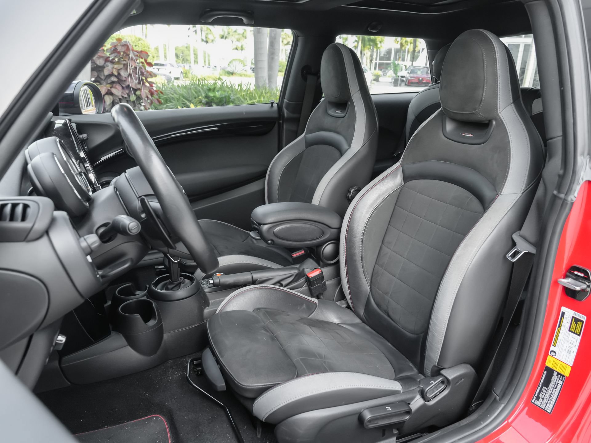 Used 2020 MINI Cooper John Cooper Works w/ Driver Assistance Package FWD image 17