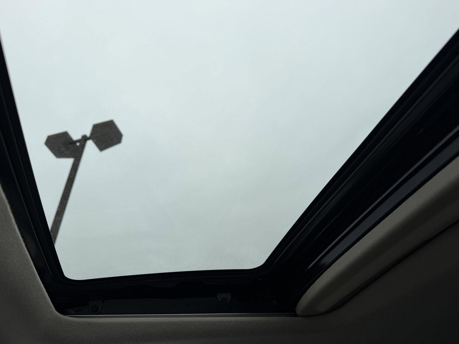 Used 2022 Honda HR-V EX image 12