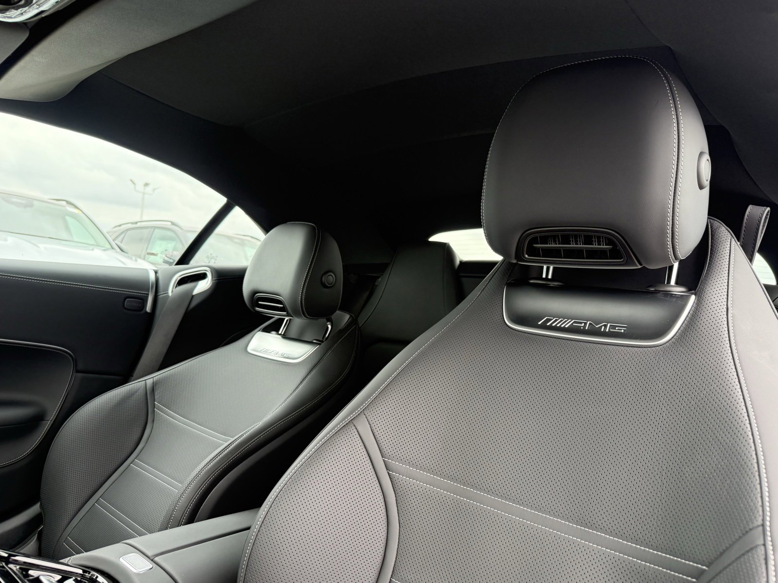 New 2026 Mercedes-Benz SL 63 AMG 4MATIC image 17