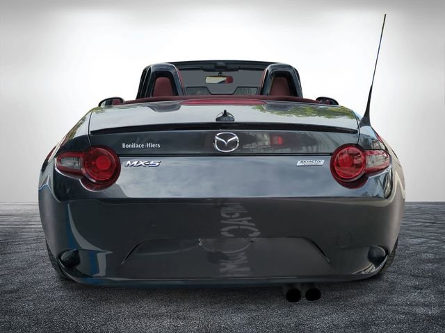 Used 2018 MAZDA MX-5 Miata Club image 5
