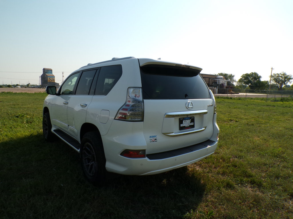 Used 2016 Lexus GX 460 AWD/4WD image 14