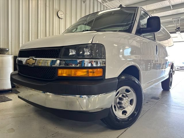 Used 2021 Chevrolet Express 2500 w/ Driver Convenience Package RWD image 22