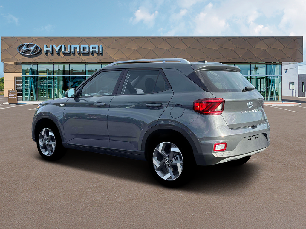 New 2026 Hyundai Venue SEL FWD image 4