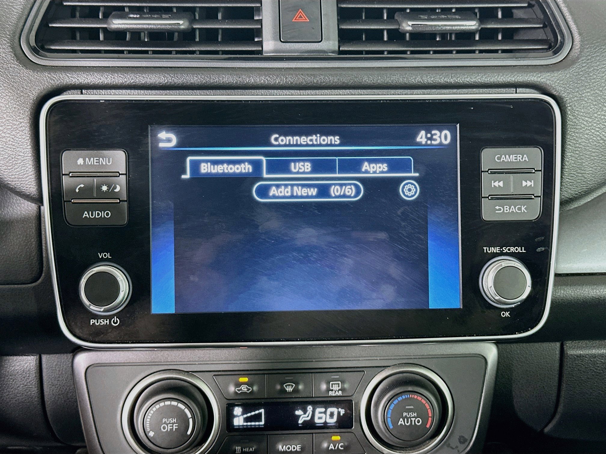 Used 2024 Nissan Leaf S FWD image 22