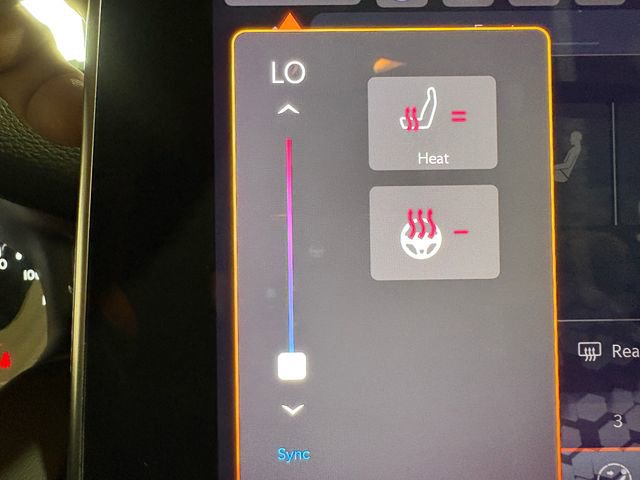 Used 2022 Jeep Compass Limited image 8