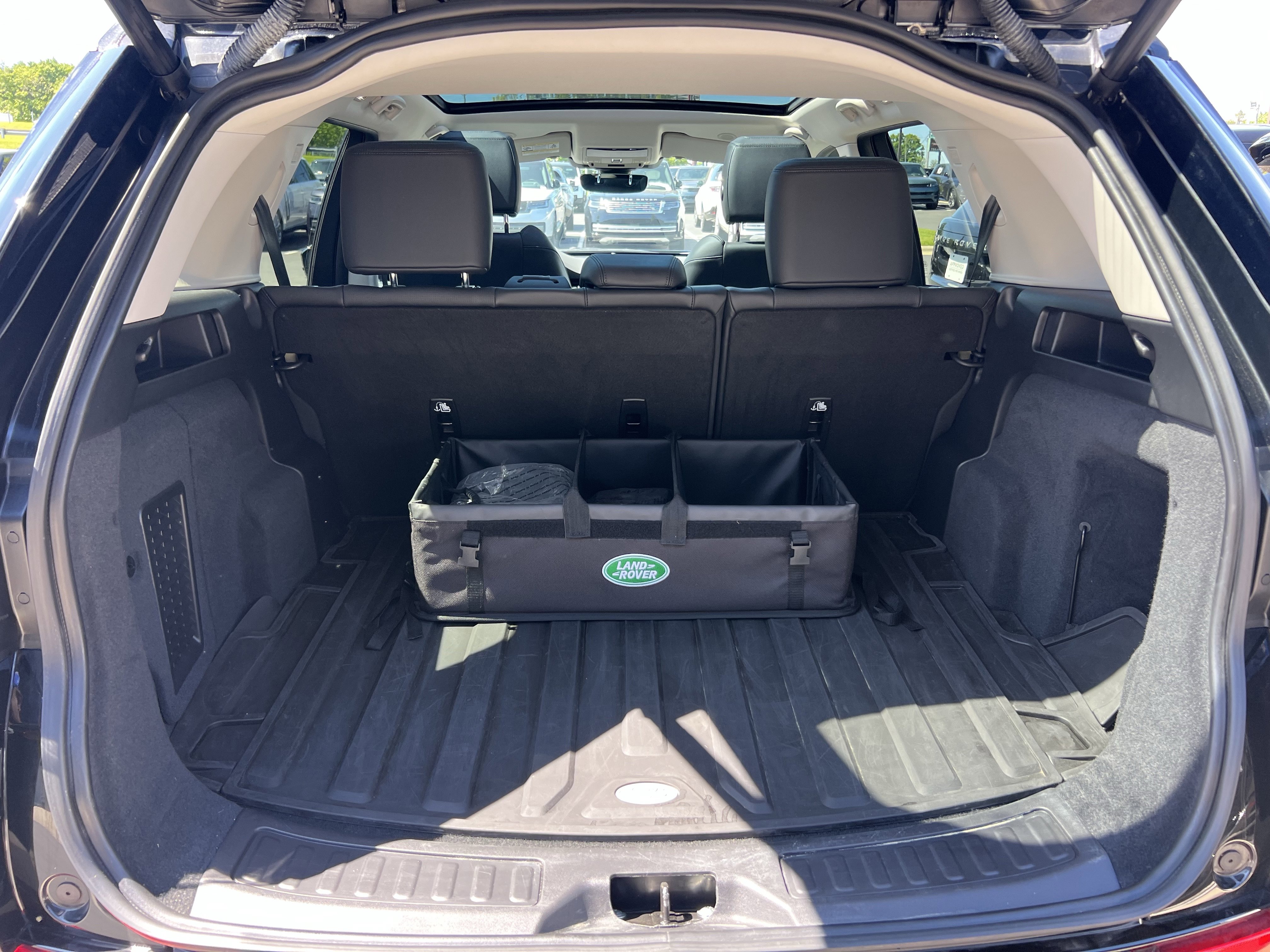 Certified 2025 Land Rover Discovery Sport S AWD/4WD image 31