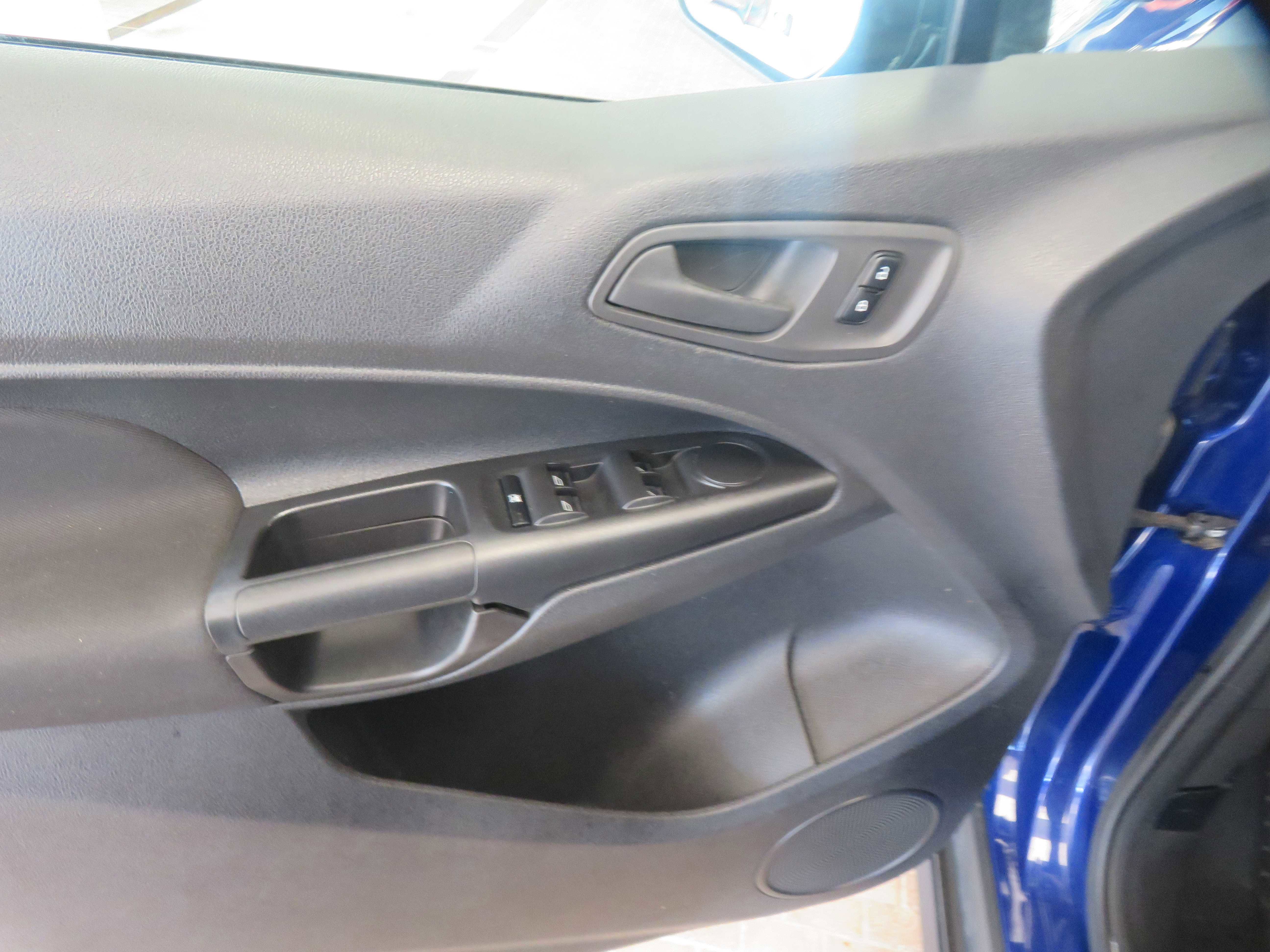 Used 2016 Ford Transit Connect XL image 14