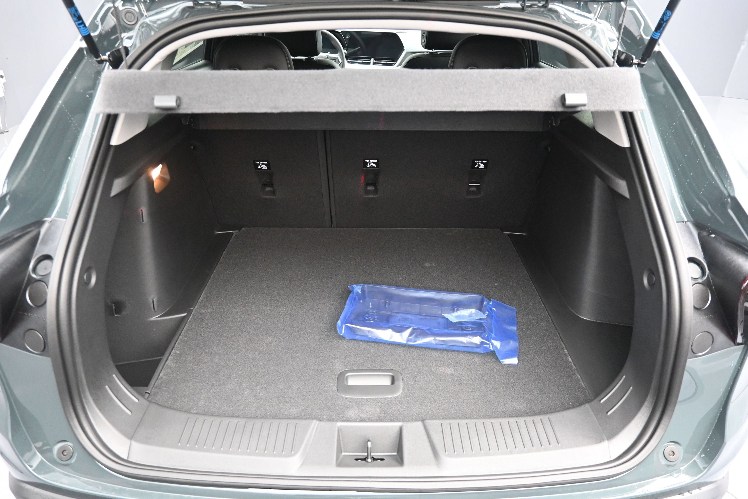 New 2026 Chevrolet Trax LT w/ Sunroof Package FWD image 30