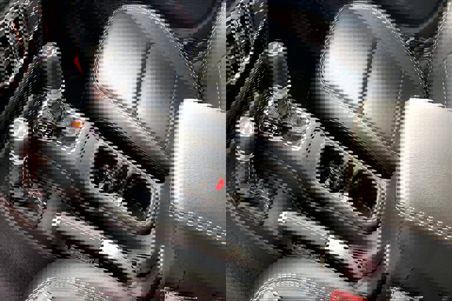 Used 2021 Jeep Wrangler Unlimited Sahara w/ Cold Weather Group image 15