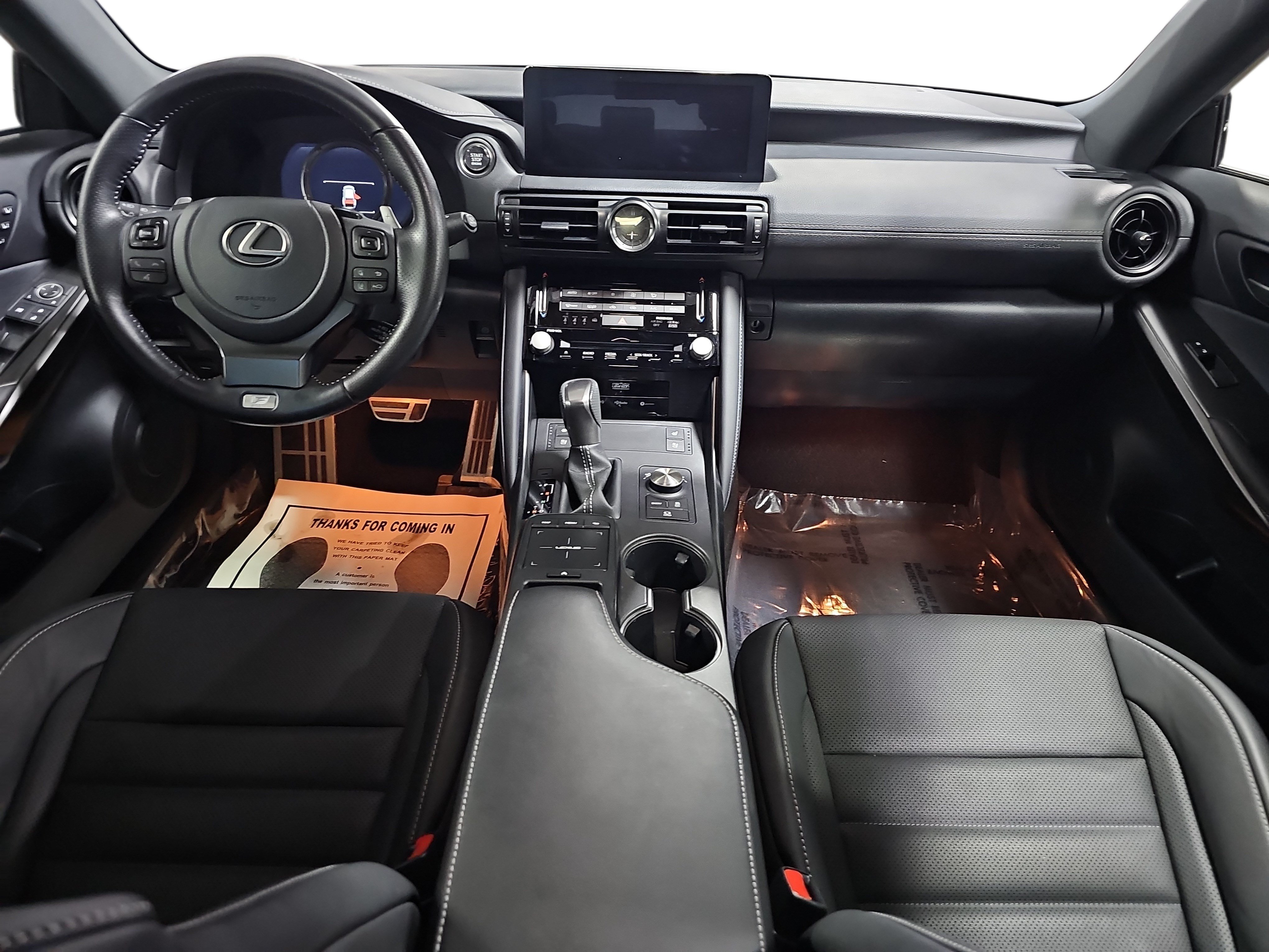 Used 2023 Lexus IS 350 F Sport RWD image 9