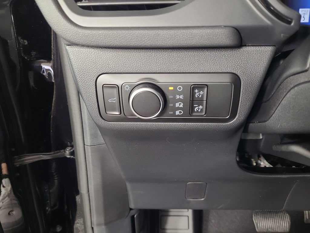 New 2026 Ford Escape ST-Line w/ Tech Pack #1 AWD/4WD image 15