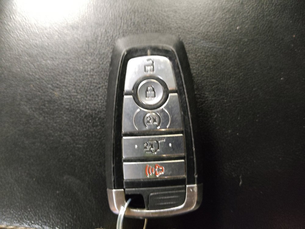 Used 2021 Ford Explorer Limited AWD/4WD image 32