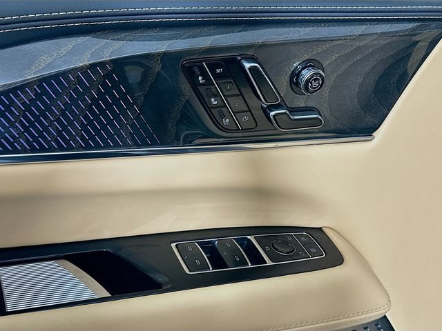 New 2025 Cadillac Escalade IQ Sport 2 AWD/4WD image 22