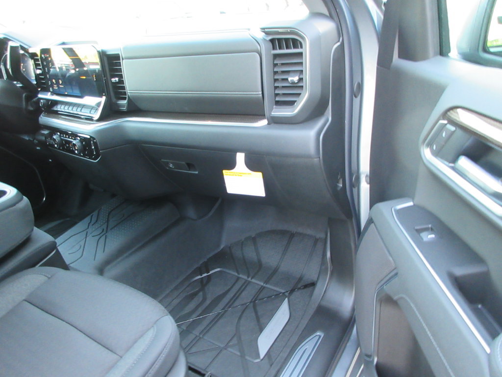New 2026 Chevrolet Silverado 1500 RST w/ RST Select Package AWD/4WD image 21
