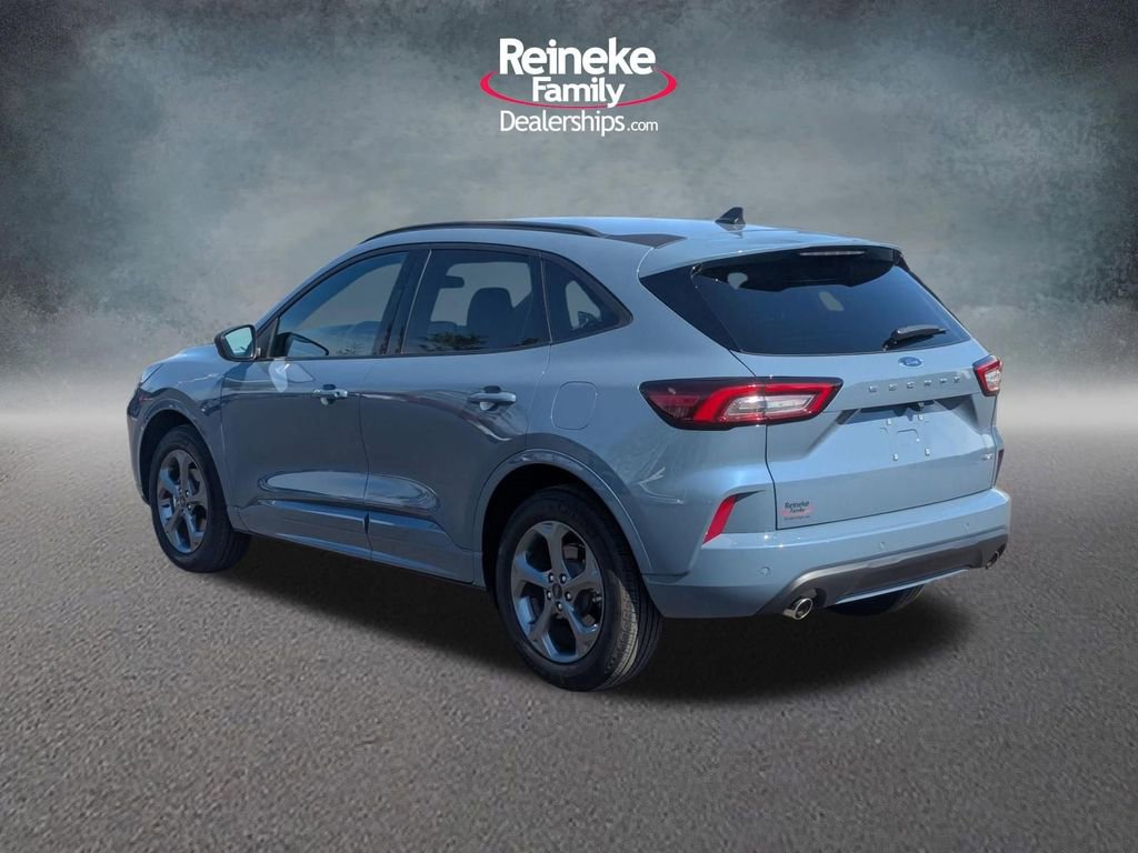 Used 2024 Ford Escape ST-Line w/ Tech Pack #1 image 8