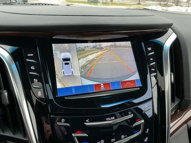 Used 2019 Cadillac Escalade Premium Luxury image 33