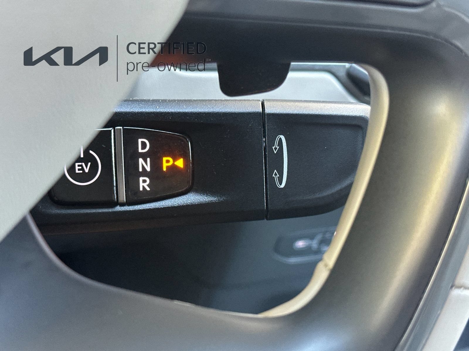 Certified 2024 Kia EV9 Wind AWD/4WD image 24