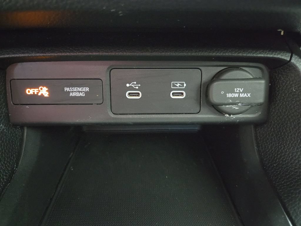 Used 2025 Honda Civic LX image 34