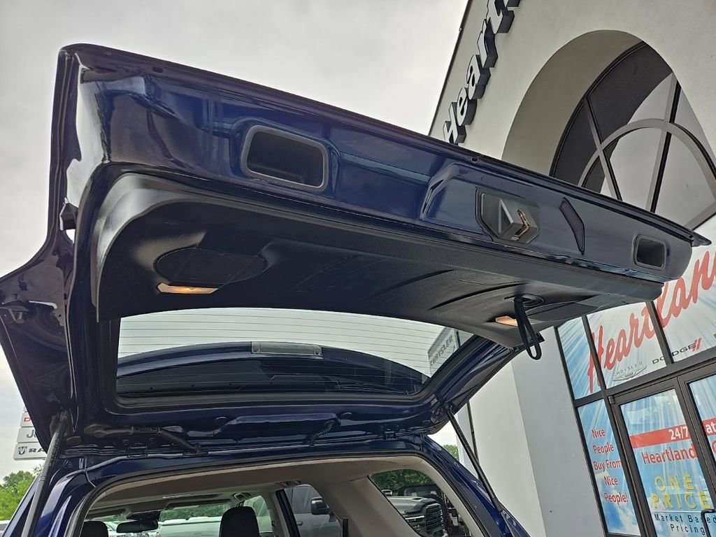 Used 2020 Toyota 4Runner TRD Off-Road Premium w/ Moonroof Package AWD/4WD image 90