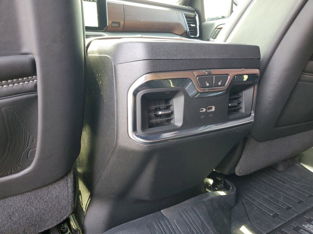Used 2024 GMC Sierra 2500 Denali Ultimate image 33