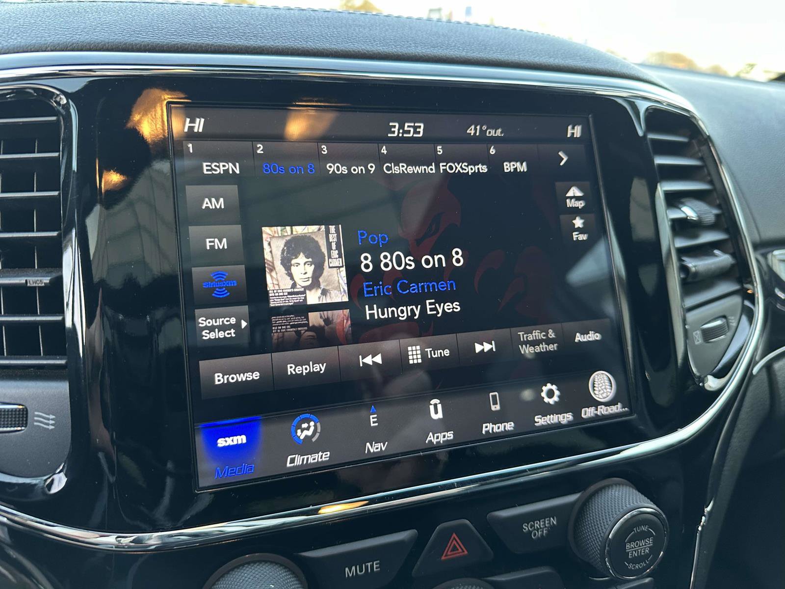 Used 2020 Jeep Grand Cherokee Overland image 26