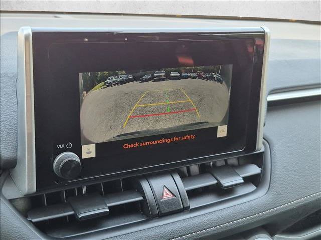 Used 2025 Toyota RAV4 XLE AWD/4WD image 13