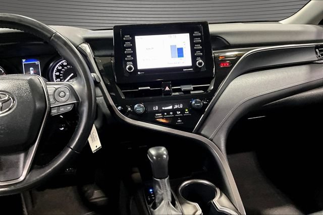 Used 2023 Toyota Camry SE FWD image 9