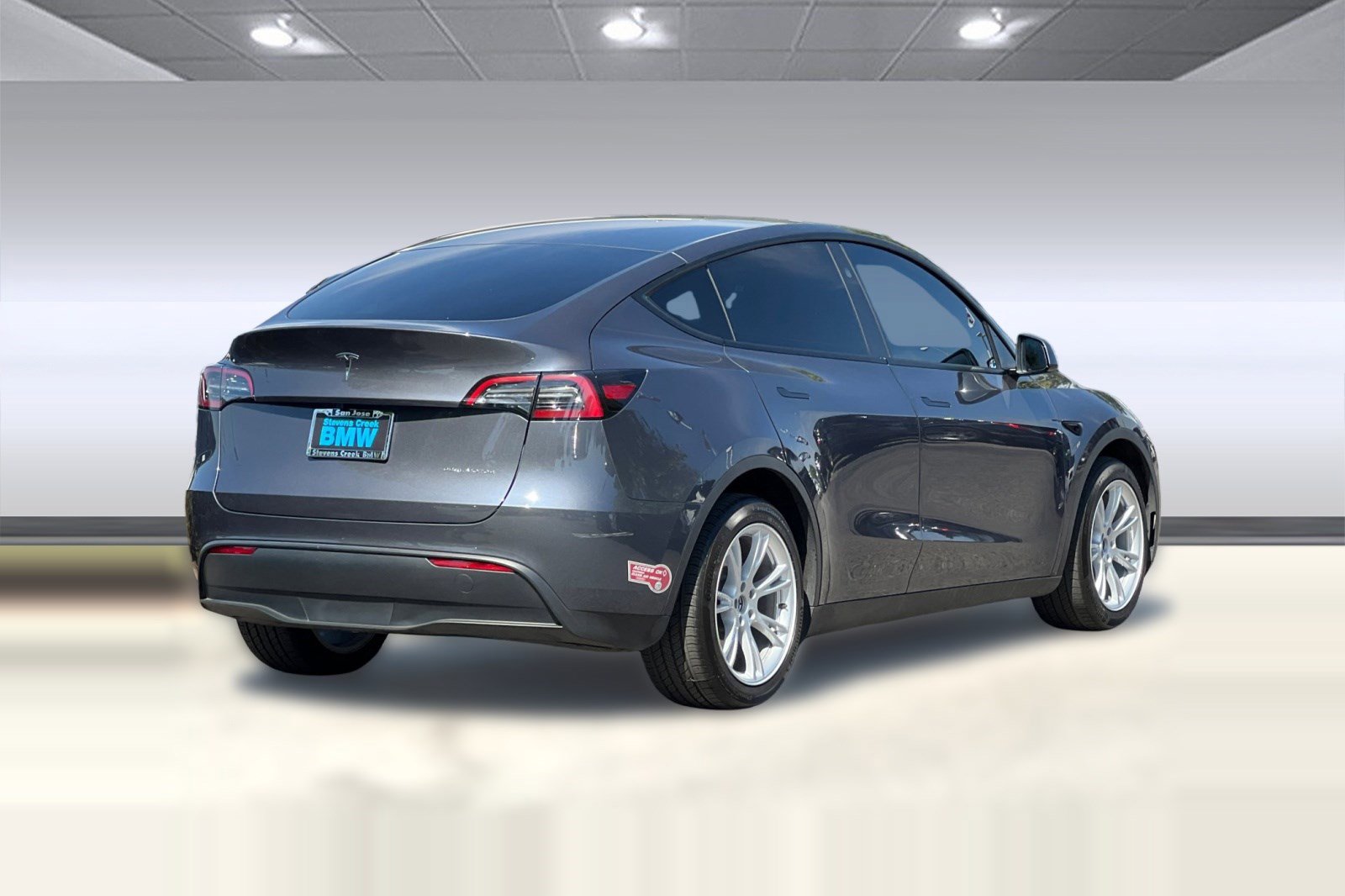 Used 2023 Tesla Model Y Long Range AWD/4WD image 7