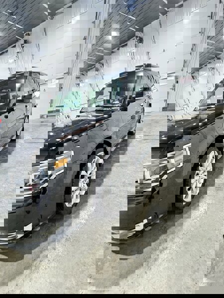 Used 2016 Ford Flex Limited w/ Equipment Group 301A image 4