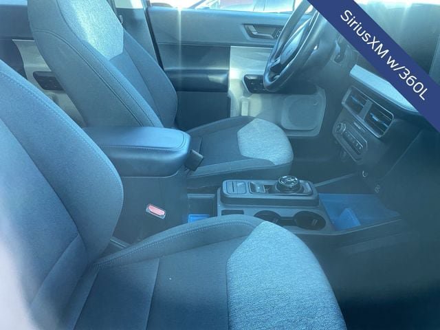 Certified 2025 Ford Maverick XLT FWD image 10