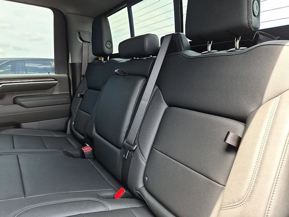 New 2026 Chevrolet Silverado 2500 LTZ w/ LTZ Plus Package AWD/4WD image 30