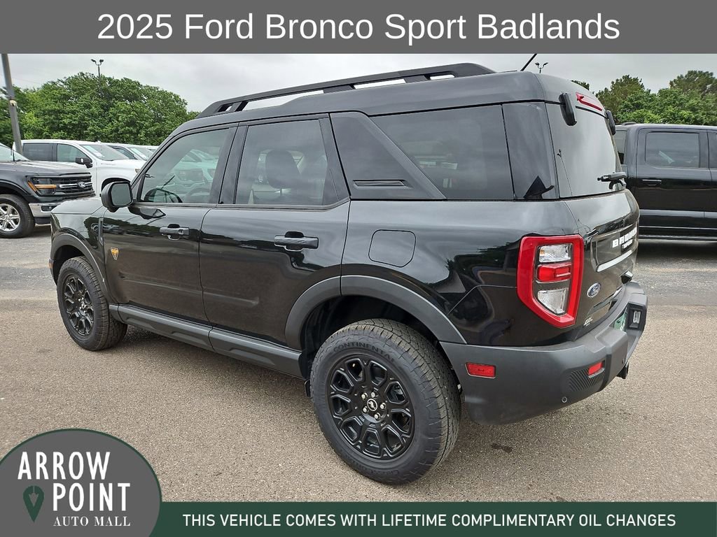 Used 2025 Ford Bronco Sport Badlands AWD/4WD image 8
