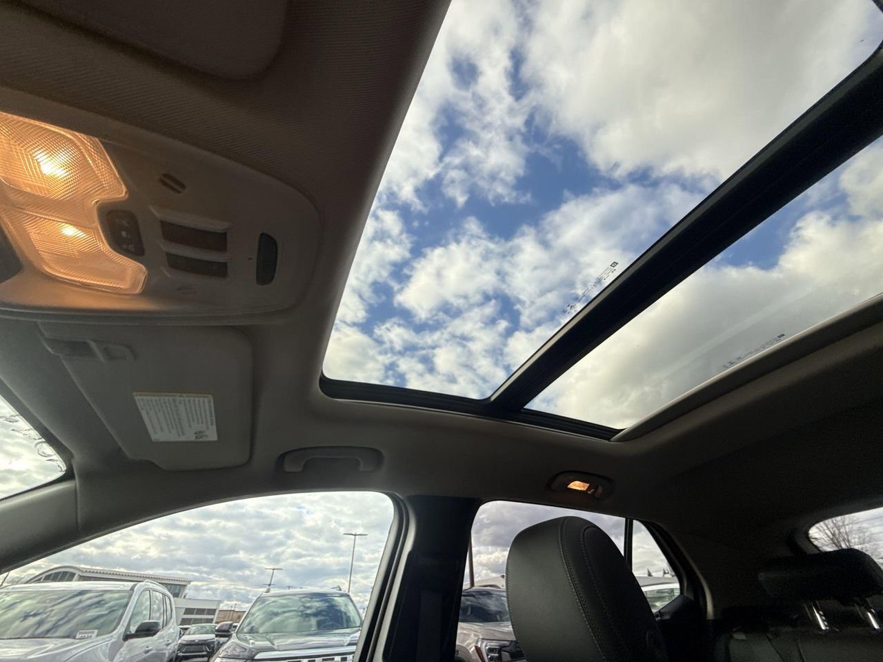 Certified 2023 Buick Encore GX Essence w/ Experience Buick Package image 24