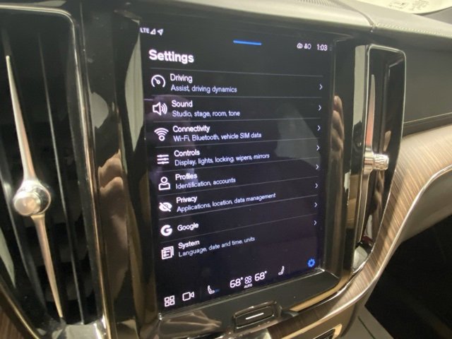 Used 2022 Volvo XC60 B6 Inscription w/ Advanced Package image 22