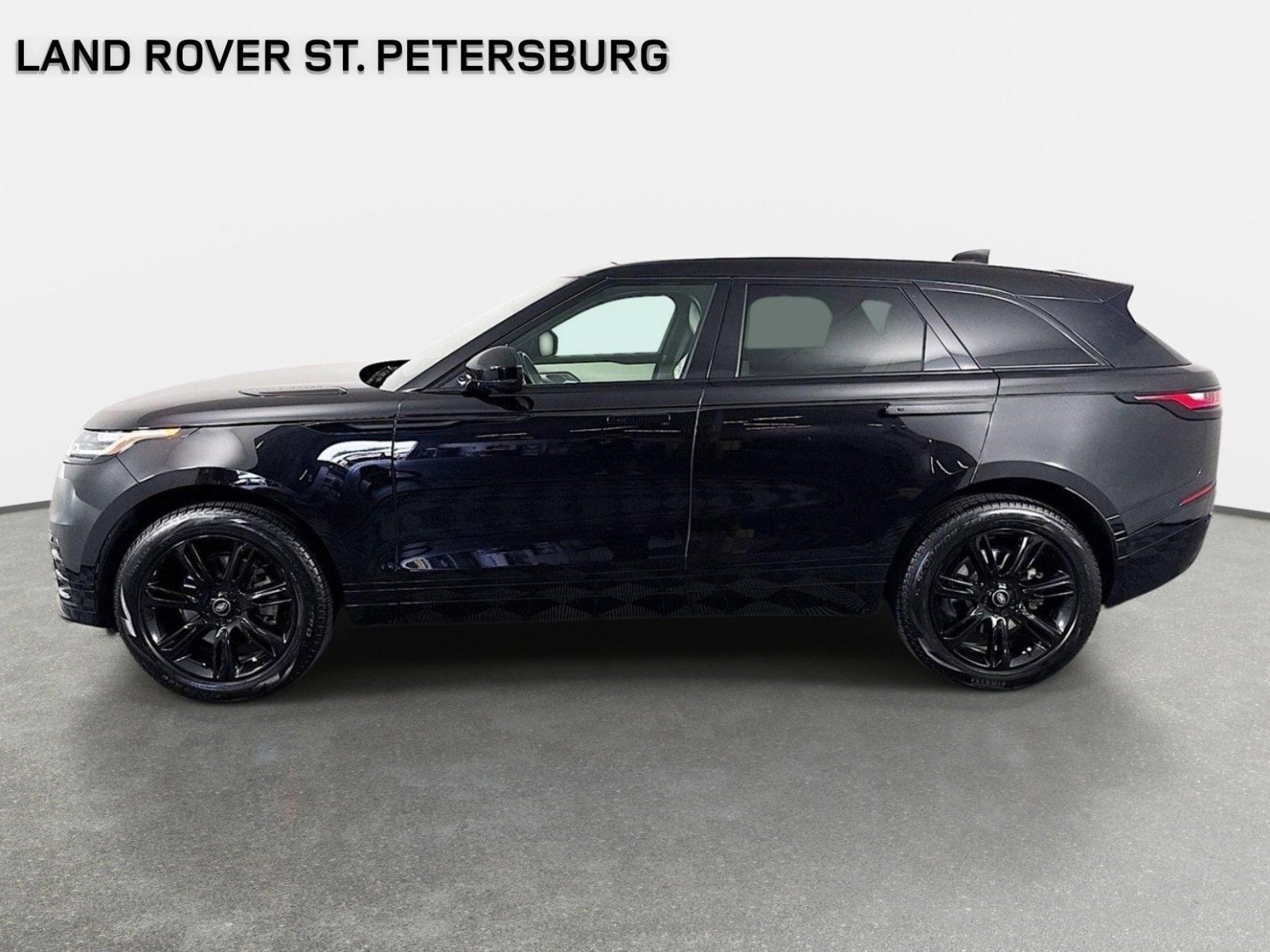 Certified 2022 Land Rover Range Rover Velar R-Dynamic S AWD/4WD image 8